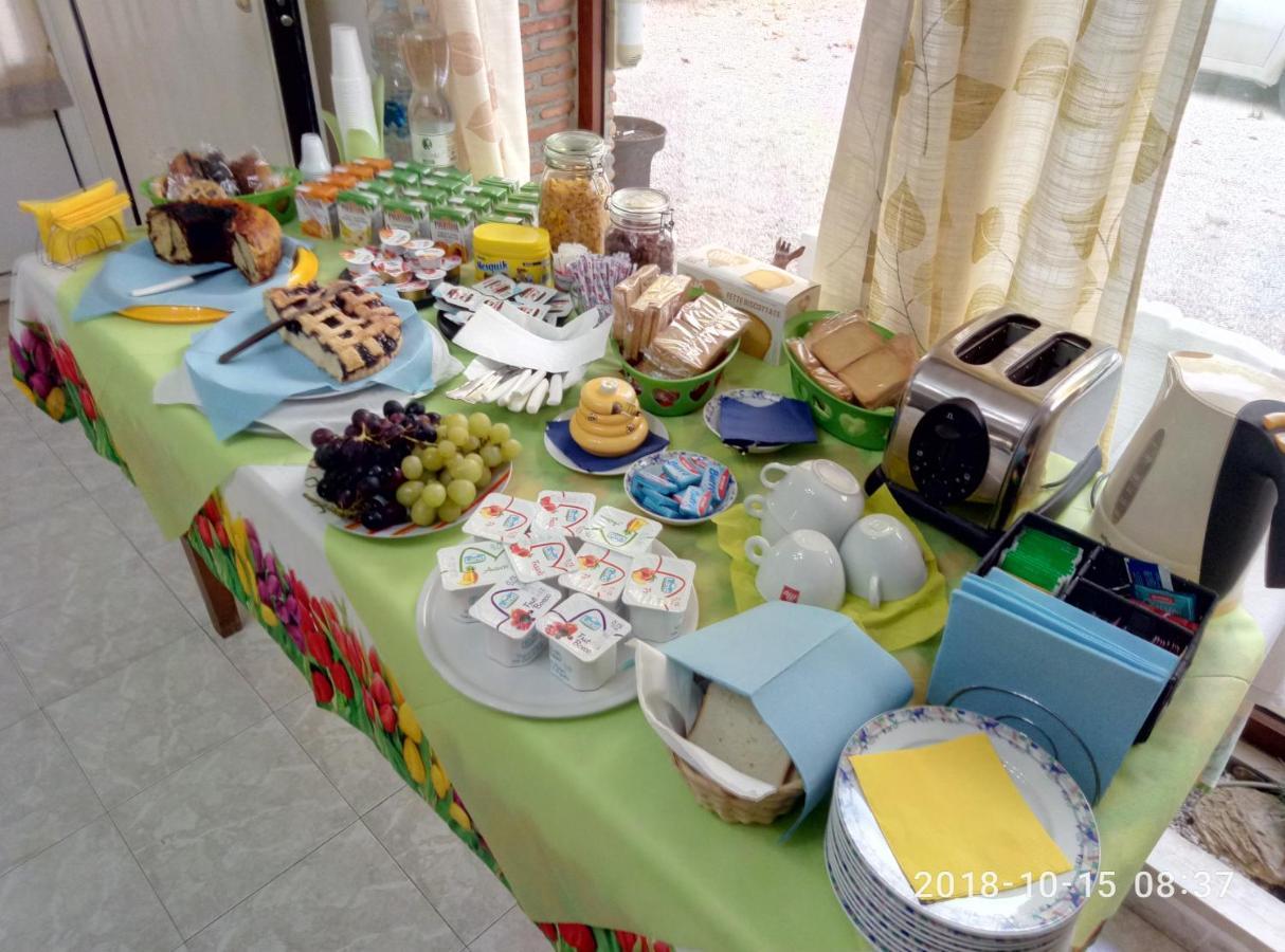 Casadolcecasalatina Bed and Breakfast Εξωτερικό φωτογραφία