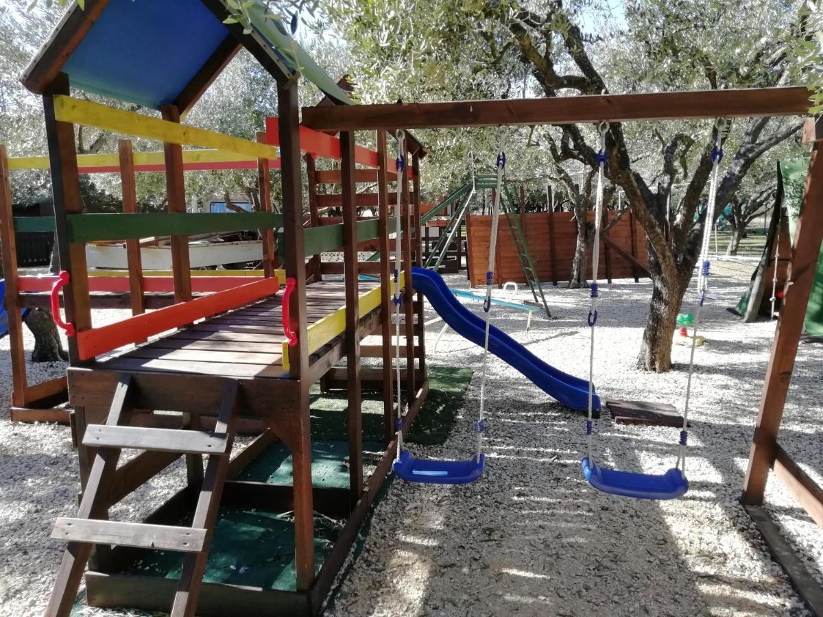 Casadolcecasalatina Bed and Breakfast Εξωτερικό φωτογραφία